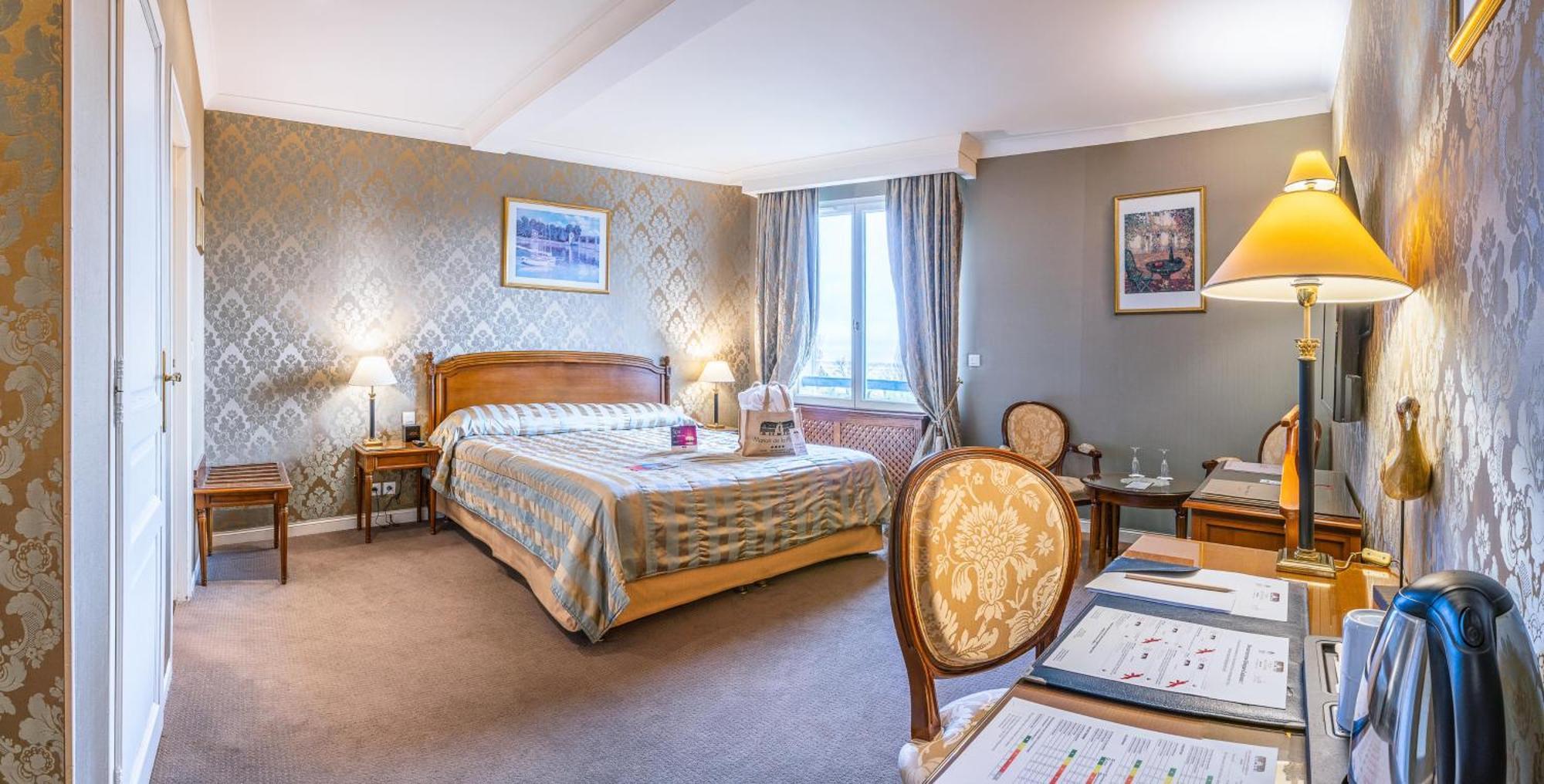 Le Manoir De La Poterie & Spa Cricqueboeuf Room photo